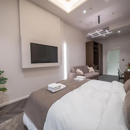 Damas Hotel 4*